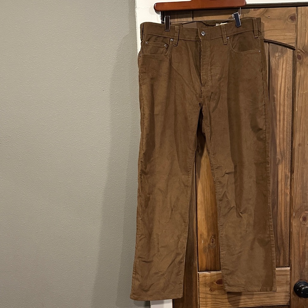Orvis Men's Corduroy Pants in Warm Tan